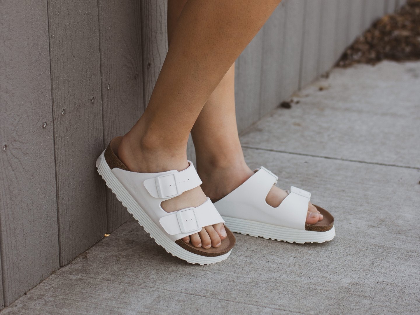 Birkenstock: Arizona Platform in Vegan White