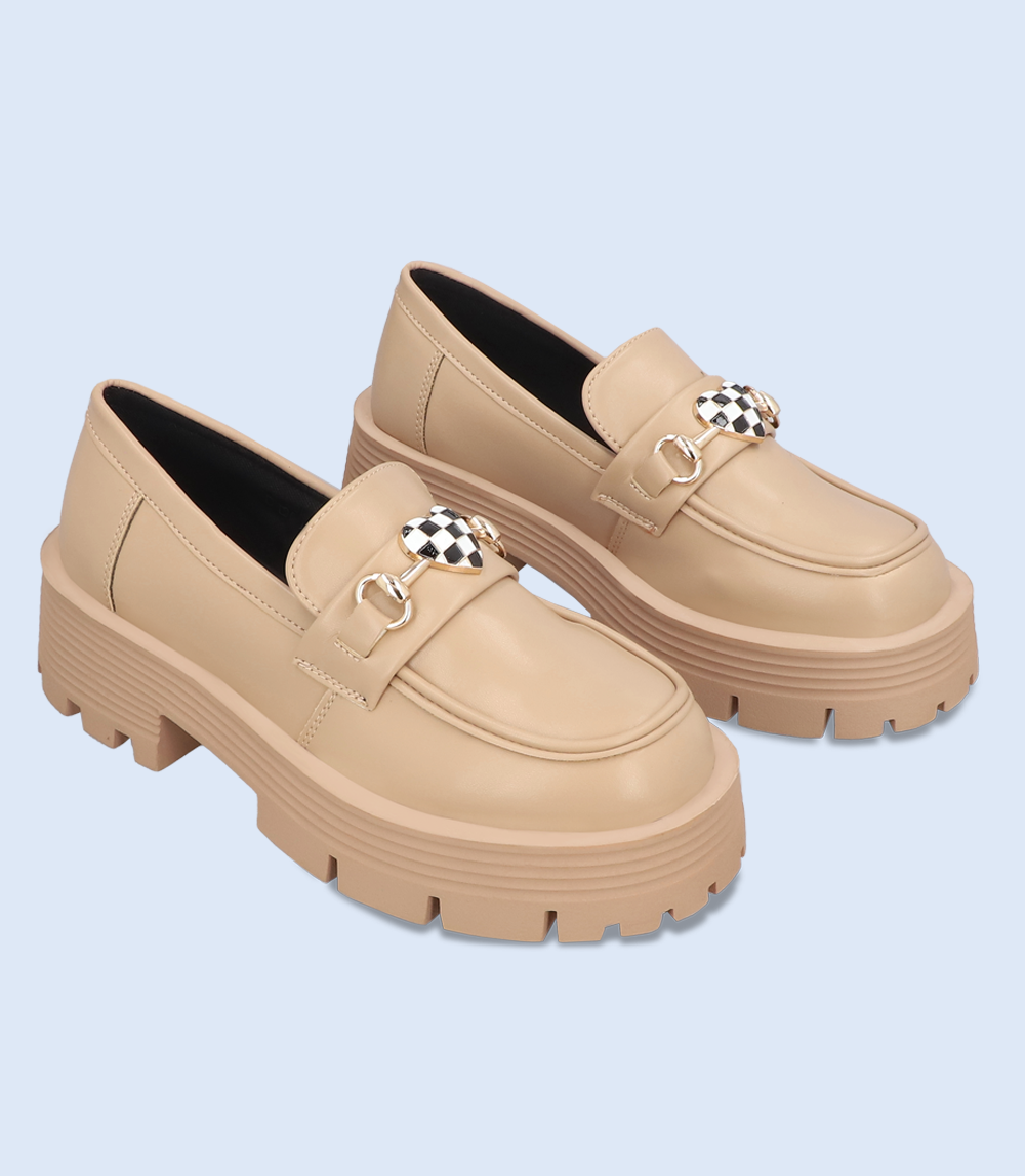 BW7155-BEIGE-Women Platform Casual Shoes