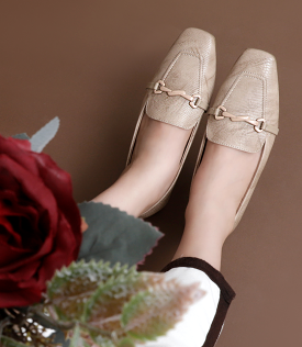 BW8452-BEIGE-Women Casual Shoes