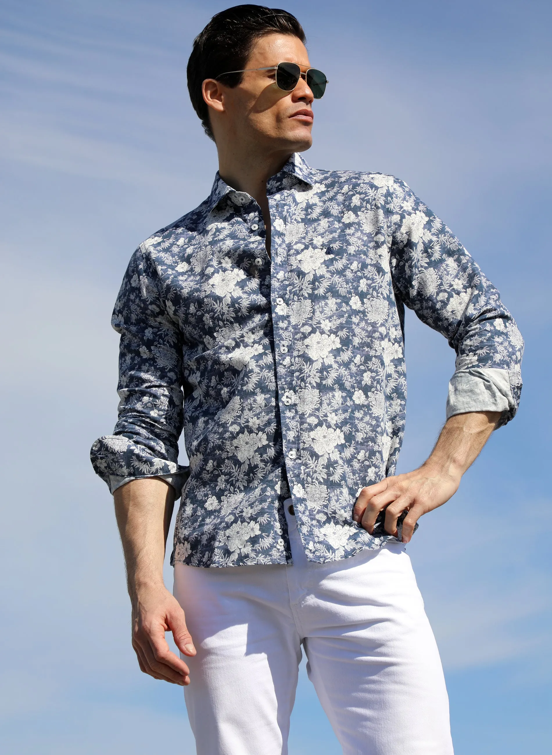 Camisa Flores Azules Hombre