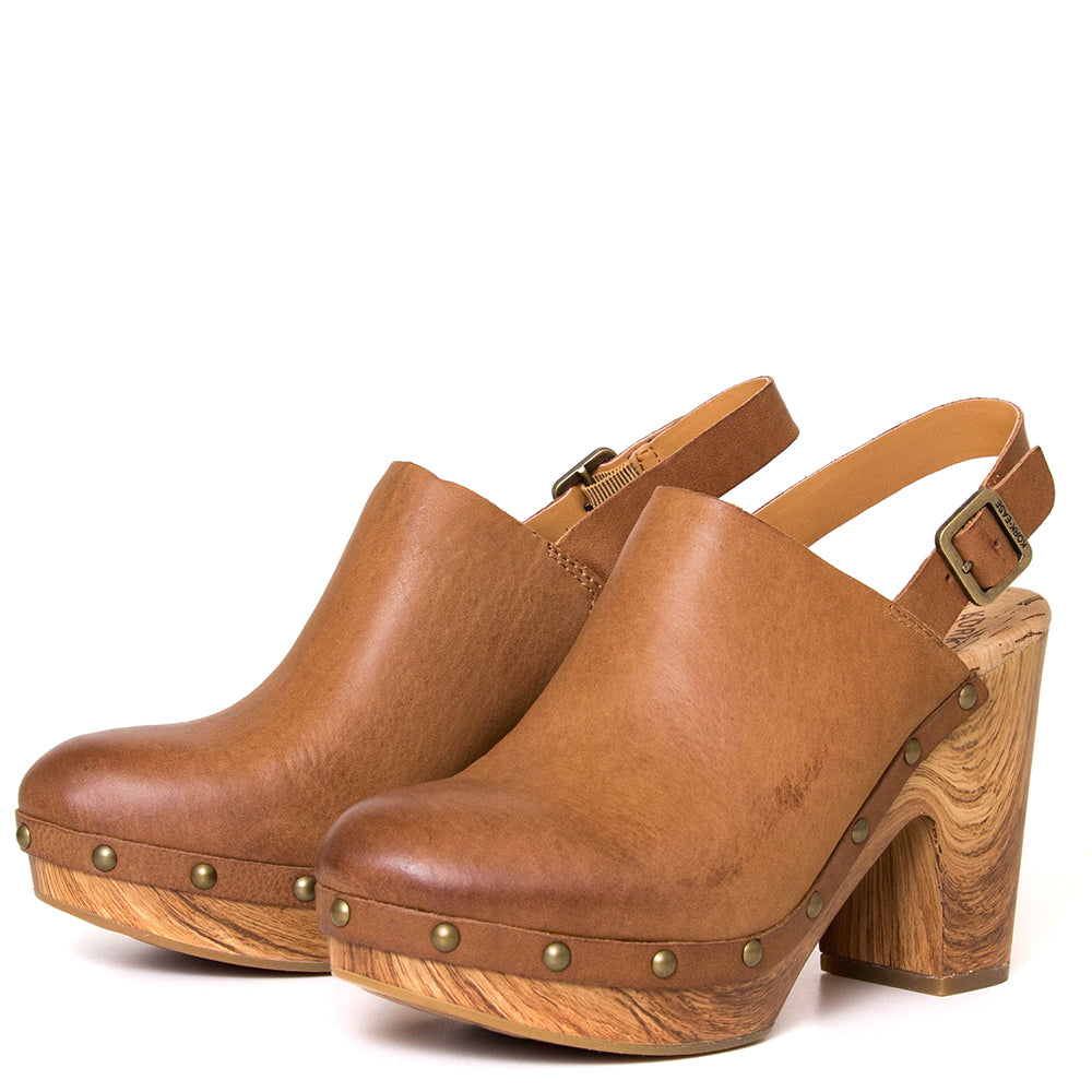 Darby Women's Leather Clog