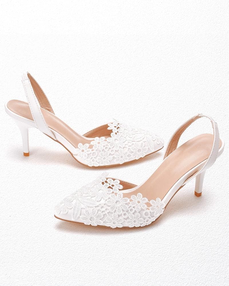 Eelgant Lace Gore Heels