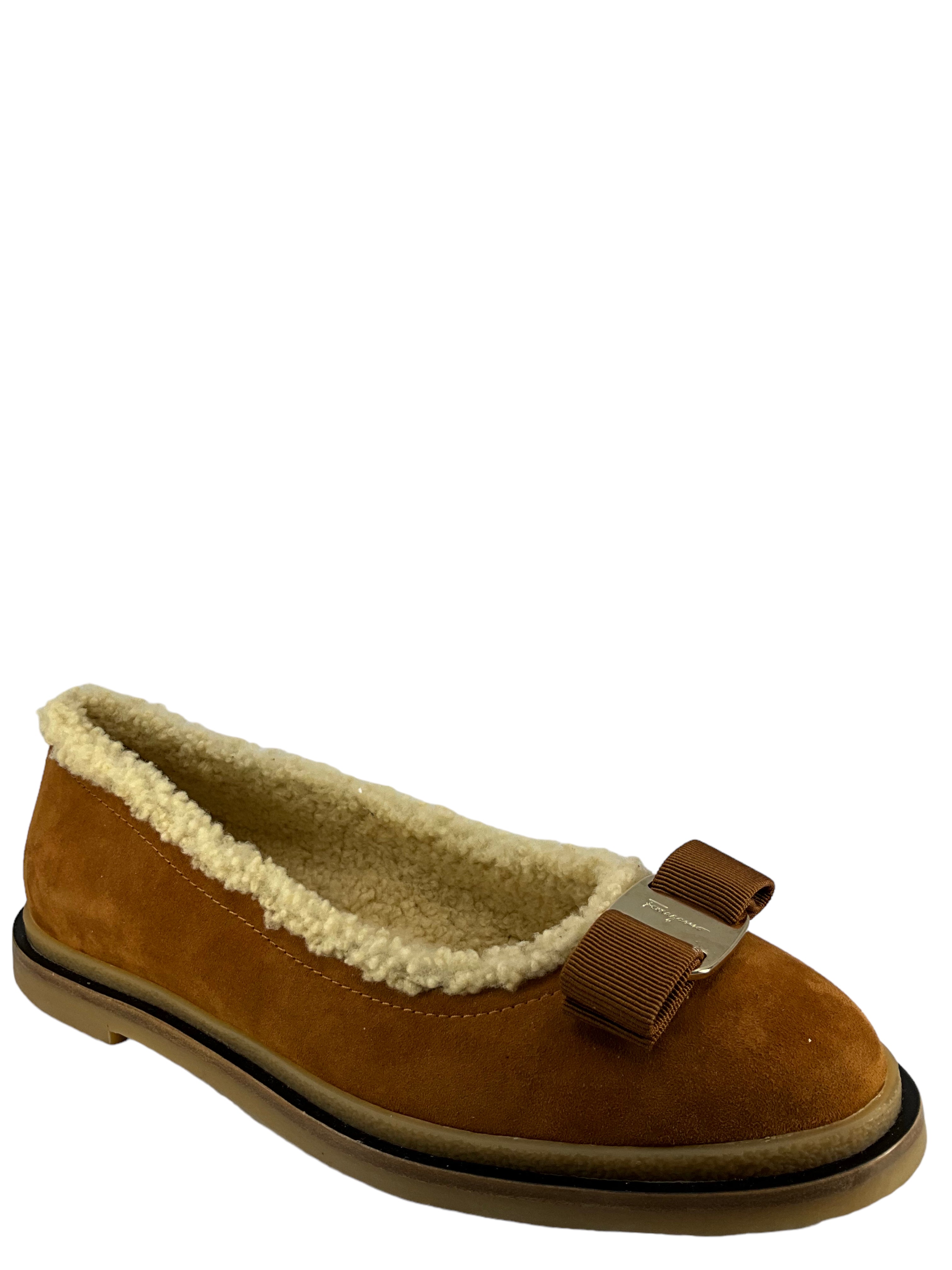 Salvatore Ferragamo Varina Suede Shearling Ballerina Flats In Brown Size 7.5