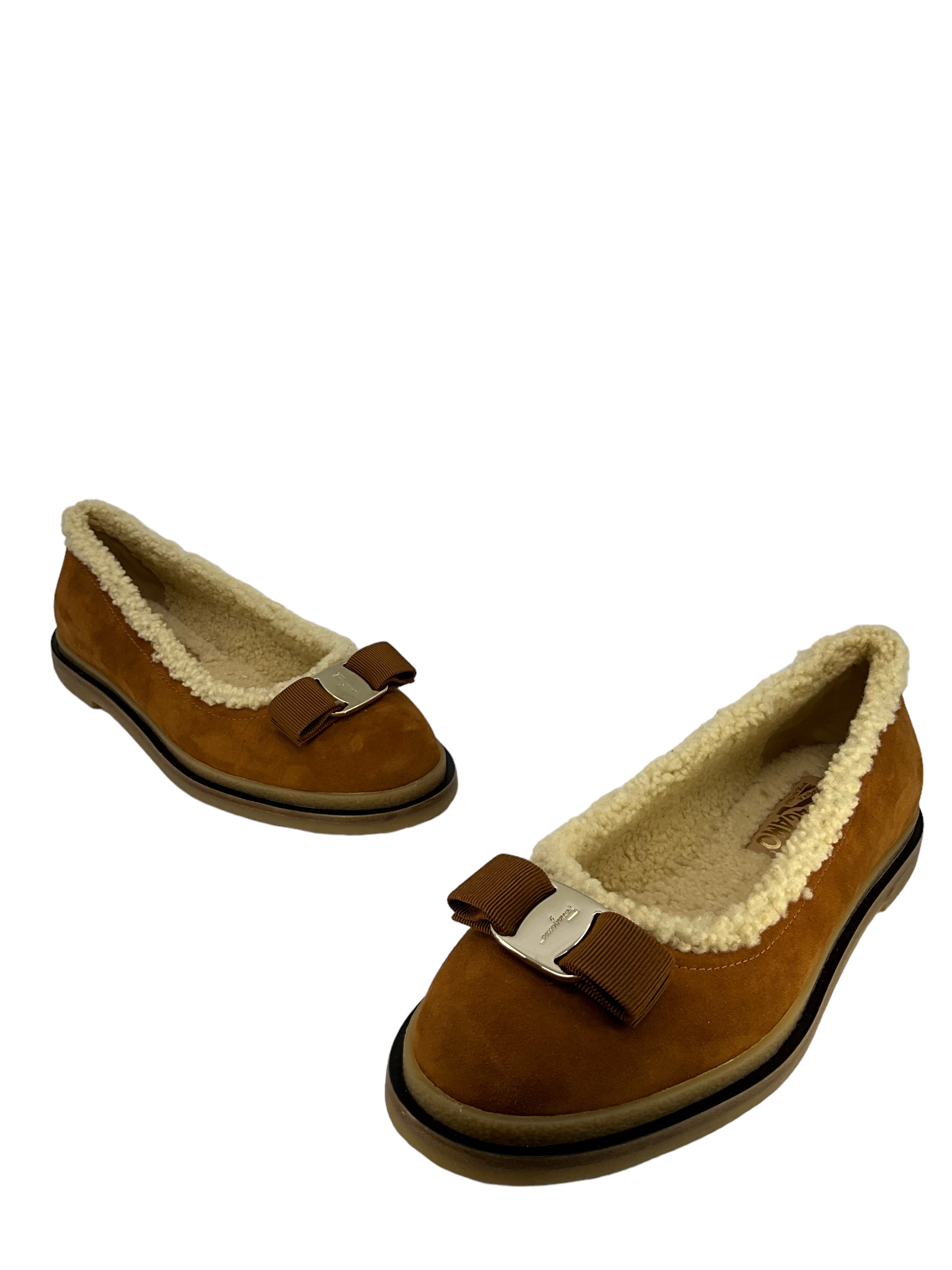 Salvatore Ferragamo Varina Suede Shearling Ballerina Flats In Brown Size 7.5