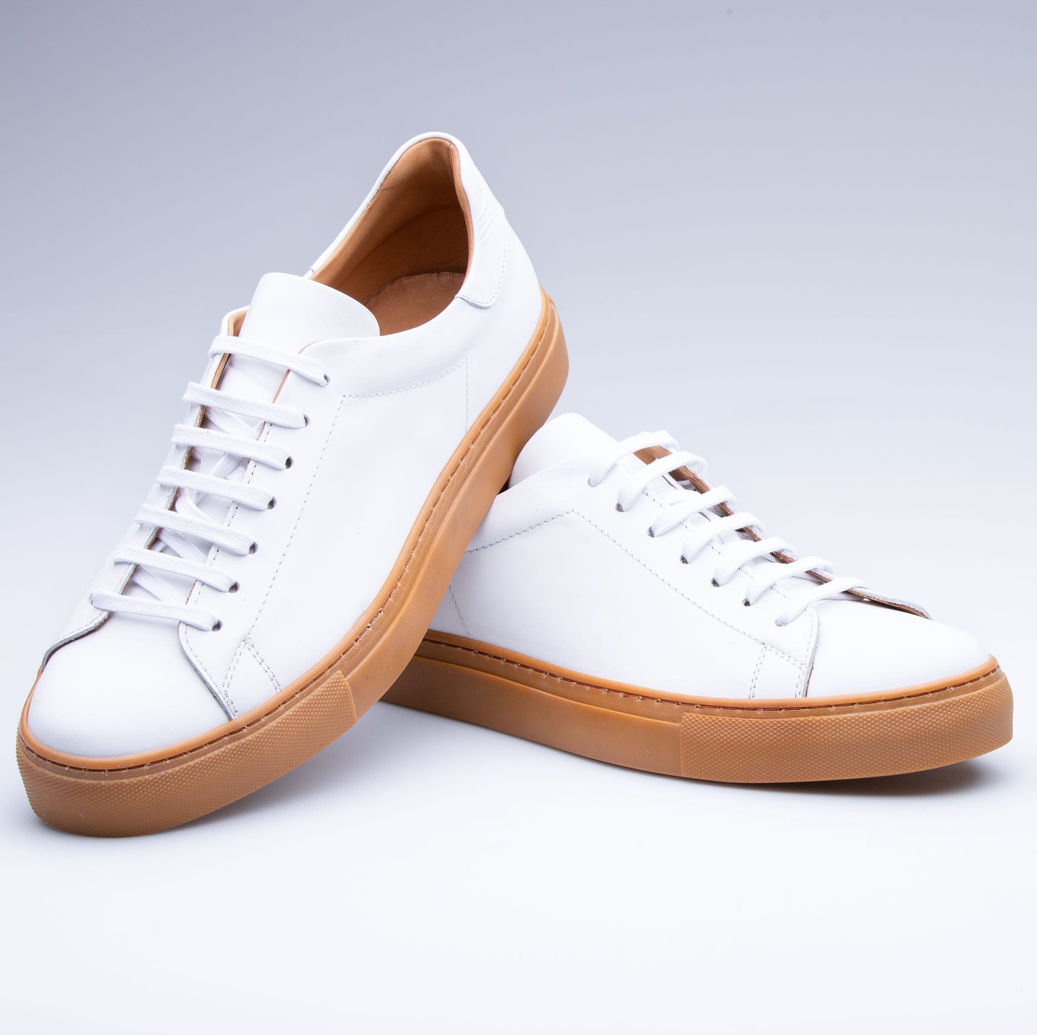 White Geon Casual Shoes